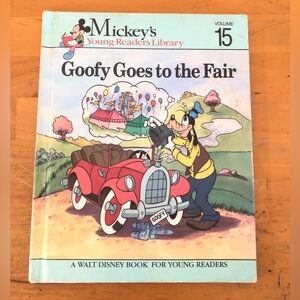 Vtg Disney Book Goofy Goes to the Fair Volume 15